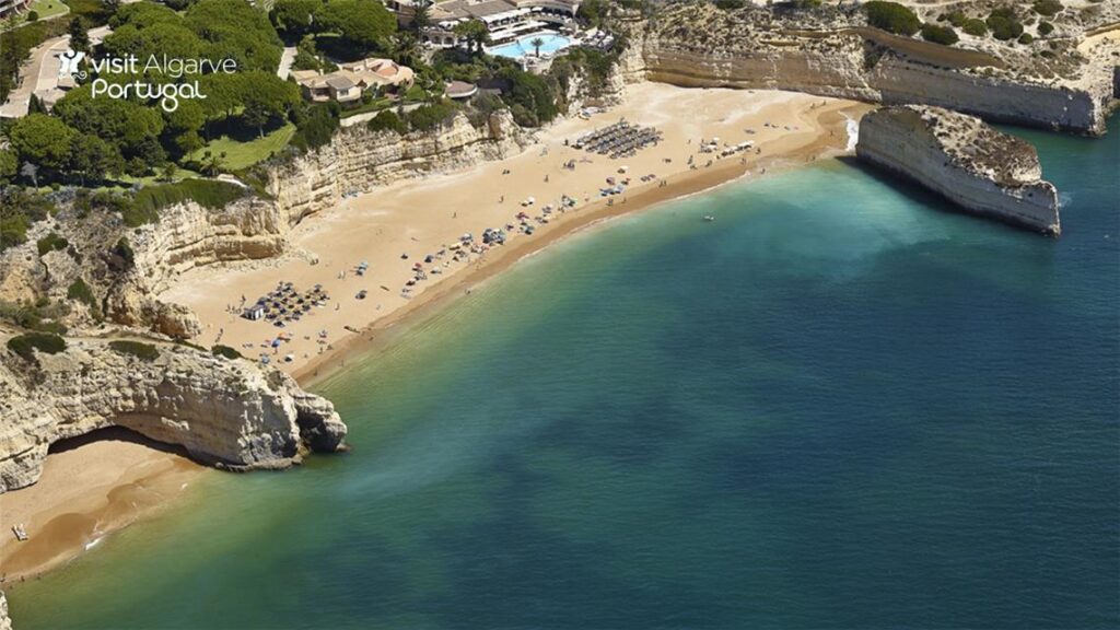 Air view of Praia da Cova Redonda